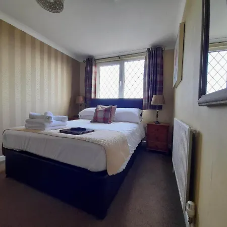 בית הארחה Thurlestone House 4*