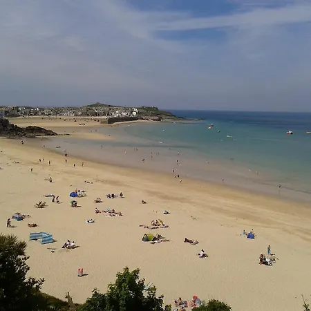 Thurlestone House St Ives